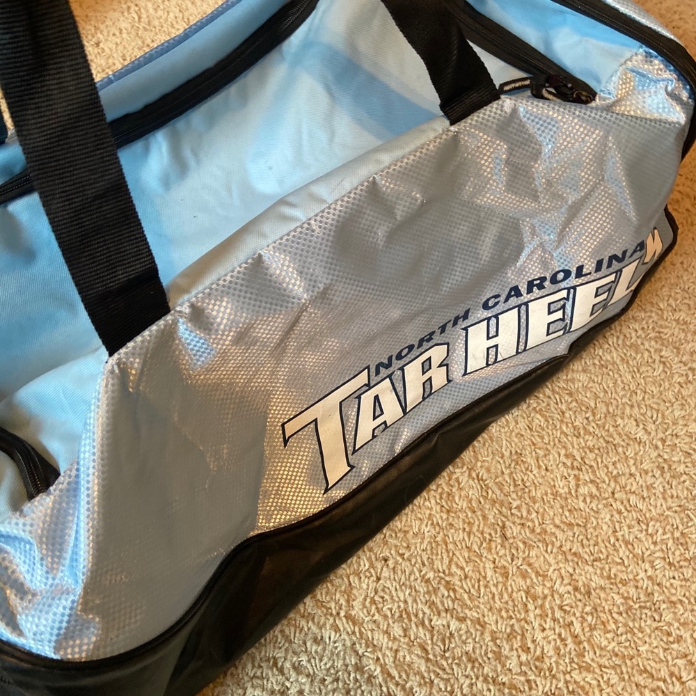 UNC duffel bag